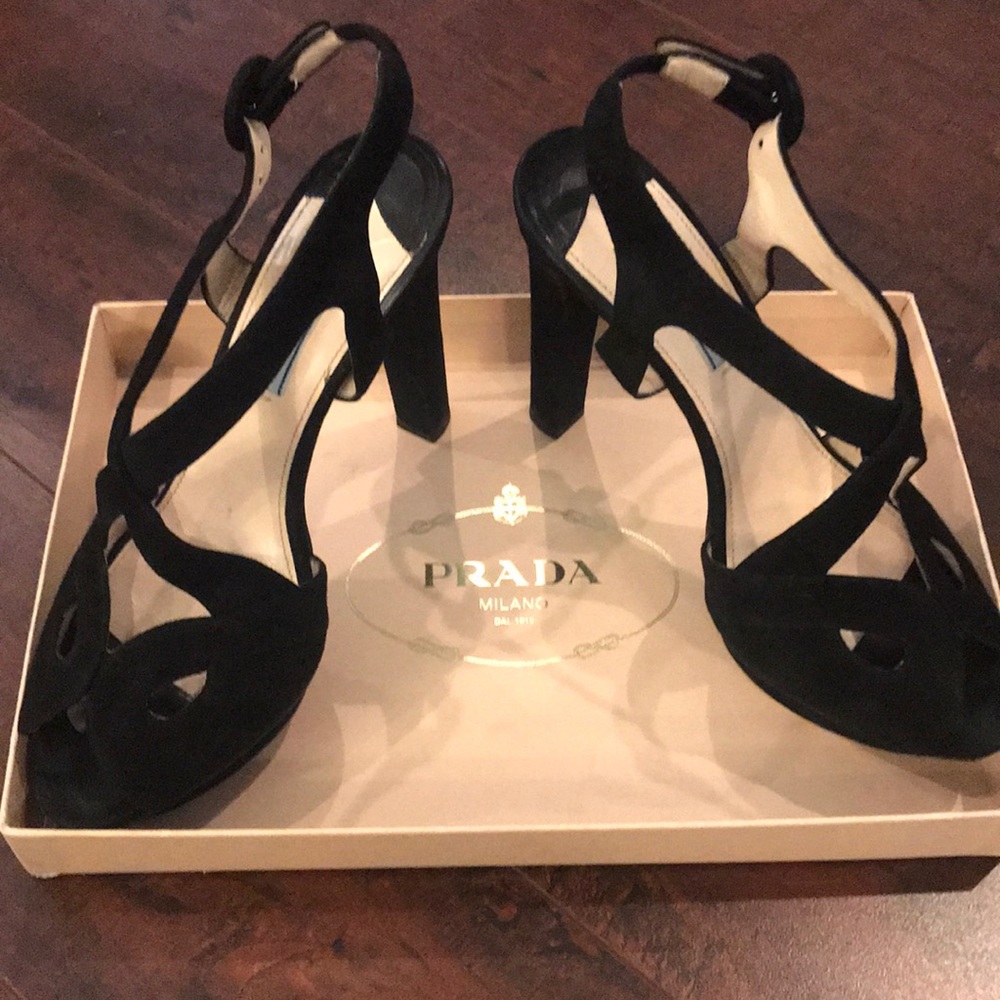 Women’s Hells - image 5